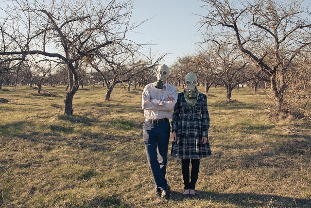 orchard couple