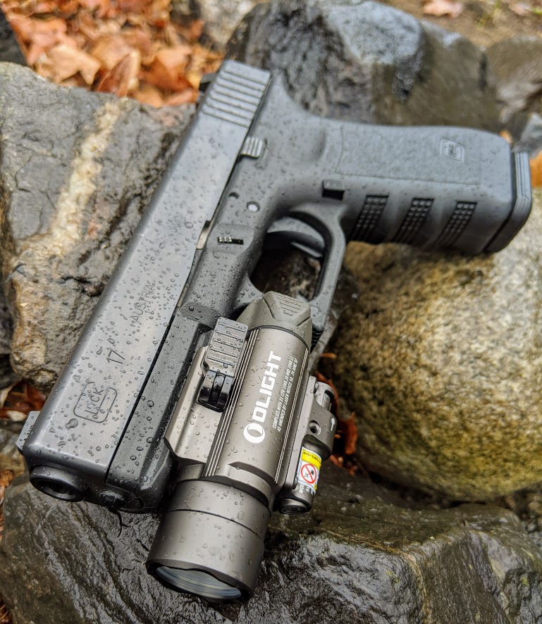 Olight Baldr Pro on Glock 17