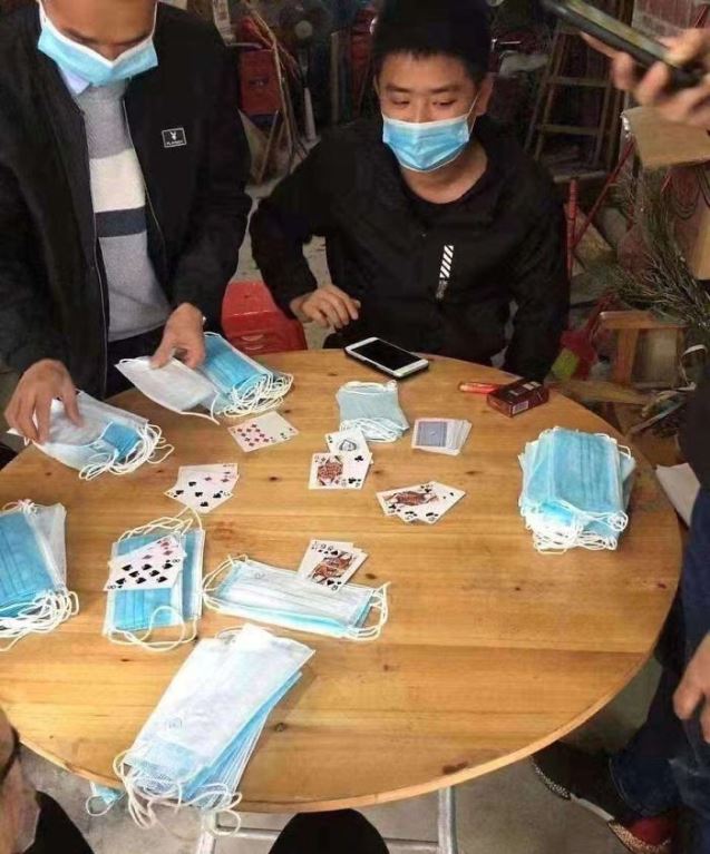 coronavirus mask poker