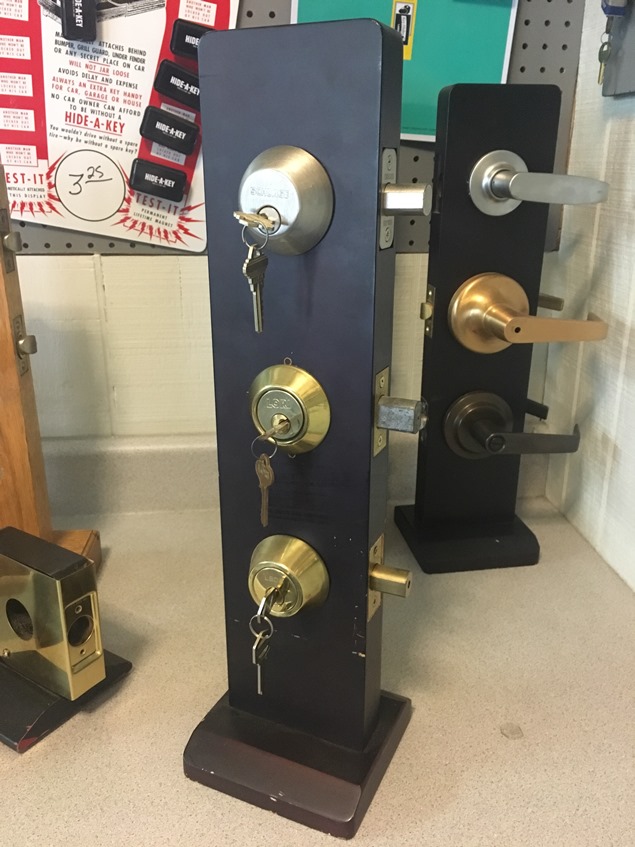 different types deadbolts