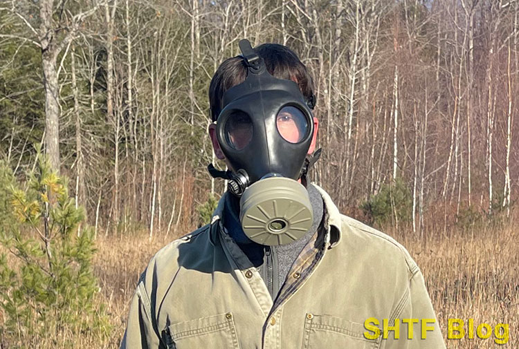 Israeli gas mask