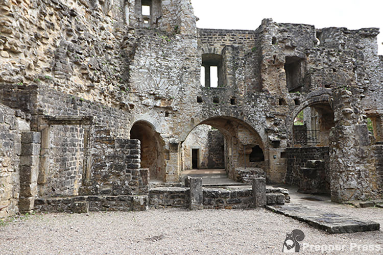 luxembourg castle interior