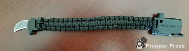 paracord bracelet