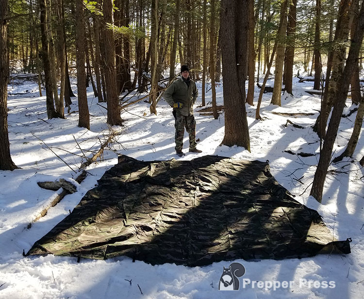 tarp spread out